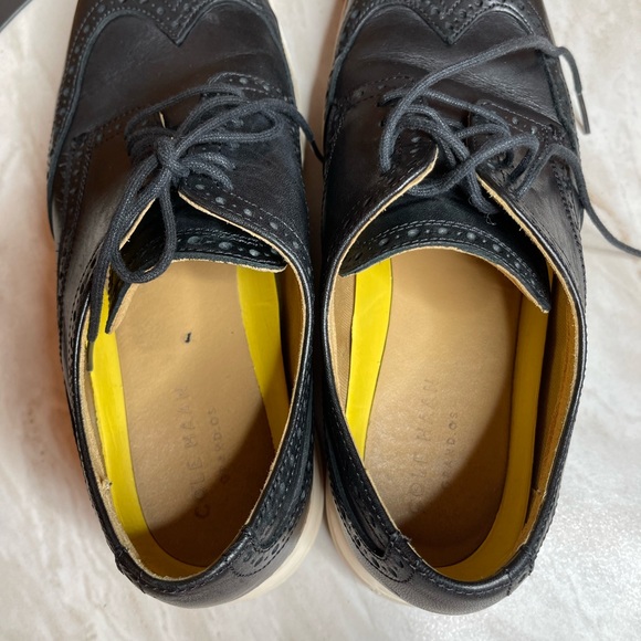 Cole Haan Black Wingtip Grand OS Size 9M - Picture 6 of 7
